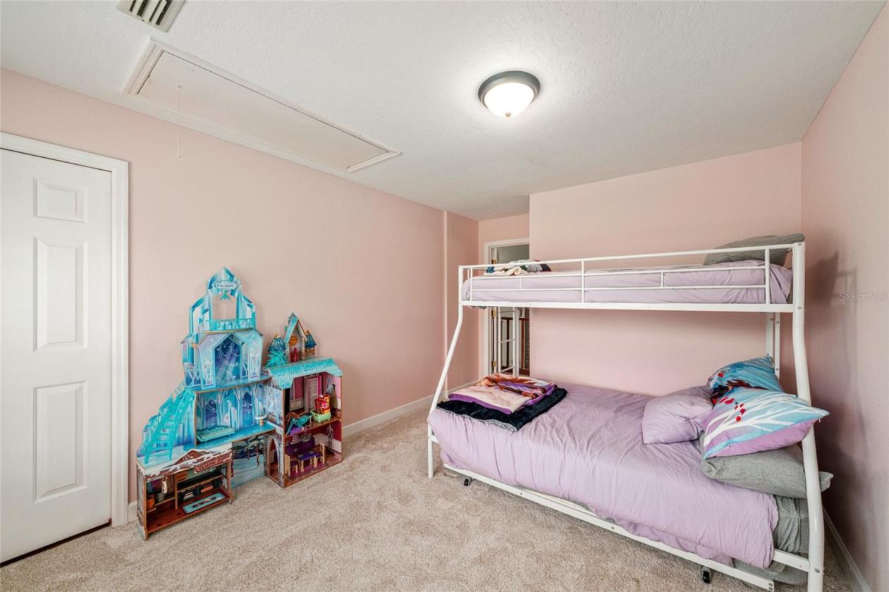 Equestrian Estate with Business Flexibility - photo 21