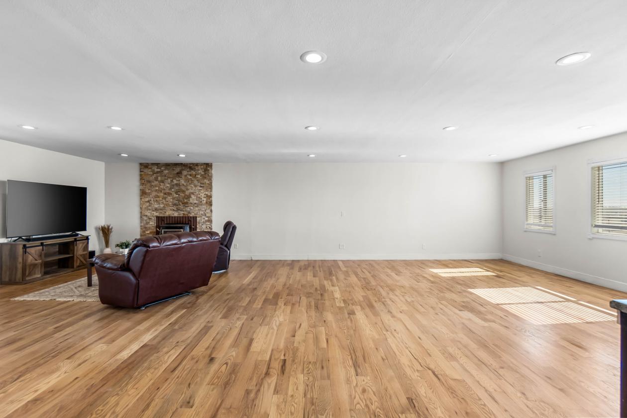 Exceptional Income-Producing Equestrian Property! - photo 4