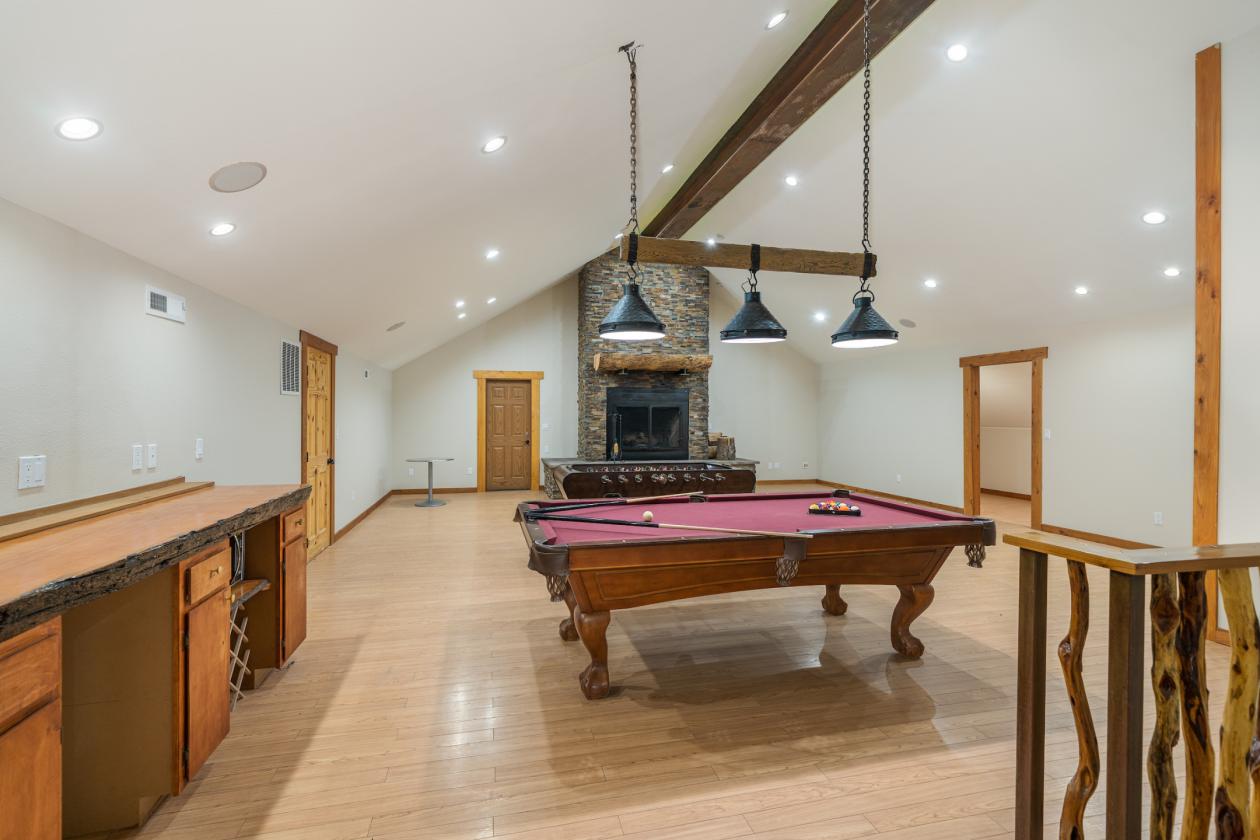 Secluded equestrian estate bounded by nat forest - photo 27