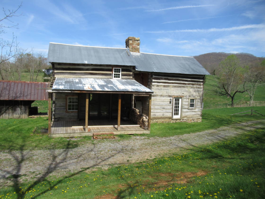 Renick- Rustic log home, built in the 1880's with small... | Frankford ...