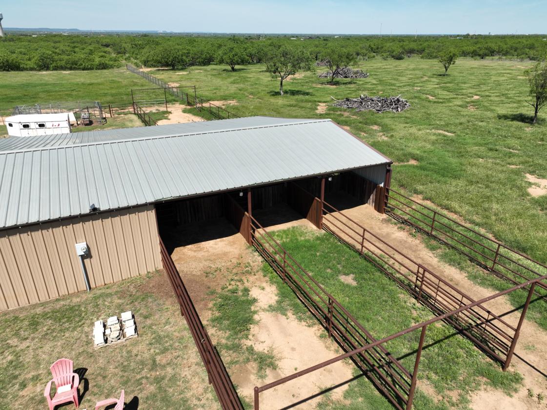 PERFECT FOR HORSE TRAINERS & HOBBY HORSE RANCH - photo 13