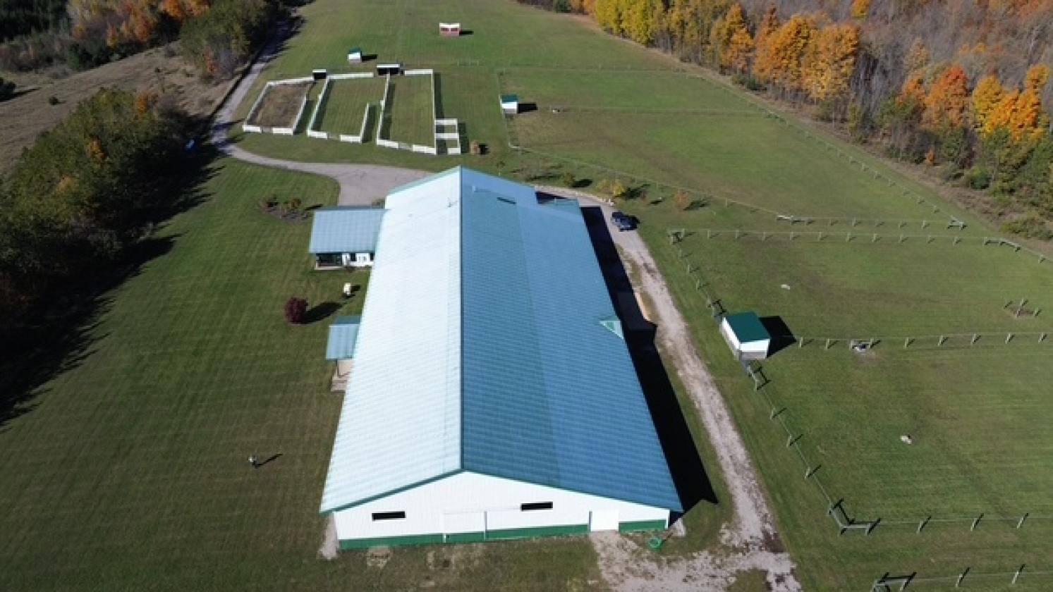 180 ACRE EQUESTRIAN ESTATE WITH PRIVATE LAKE! - photo 6