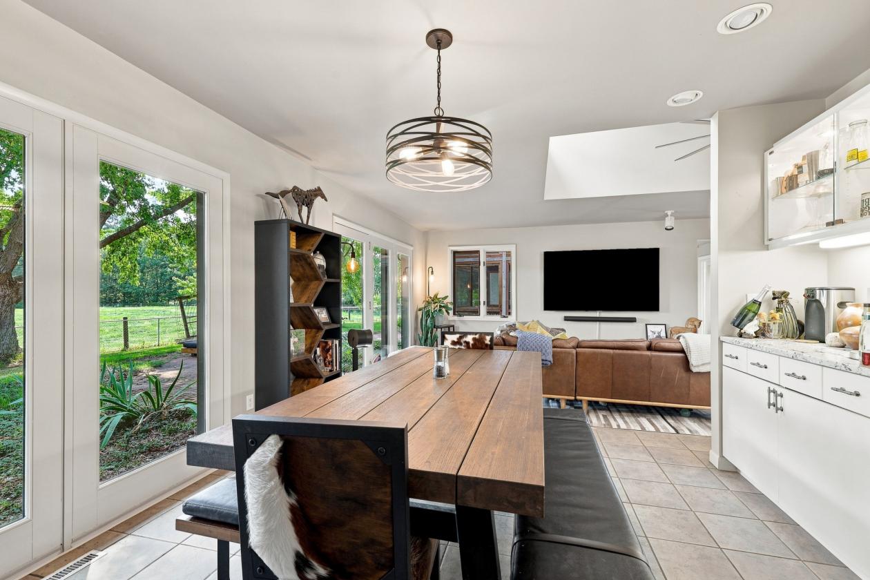 Luxury Equestrian Estate - photo 24