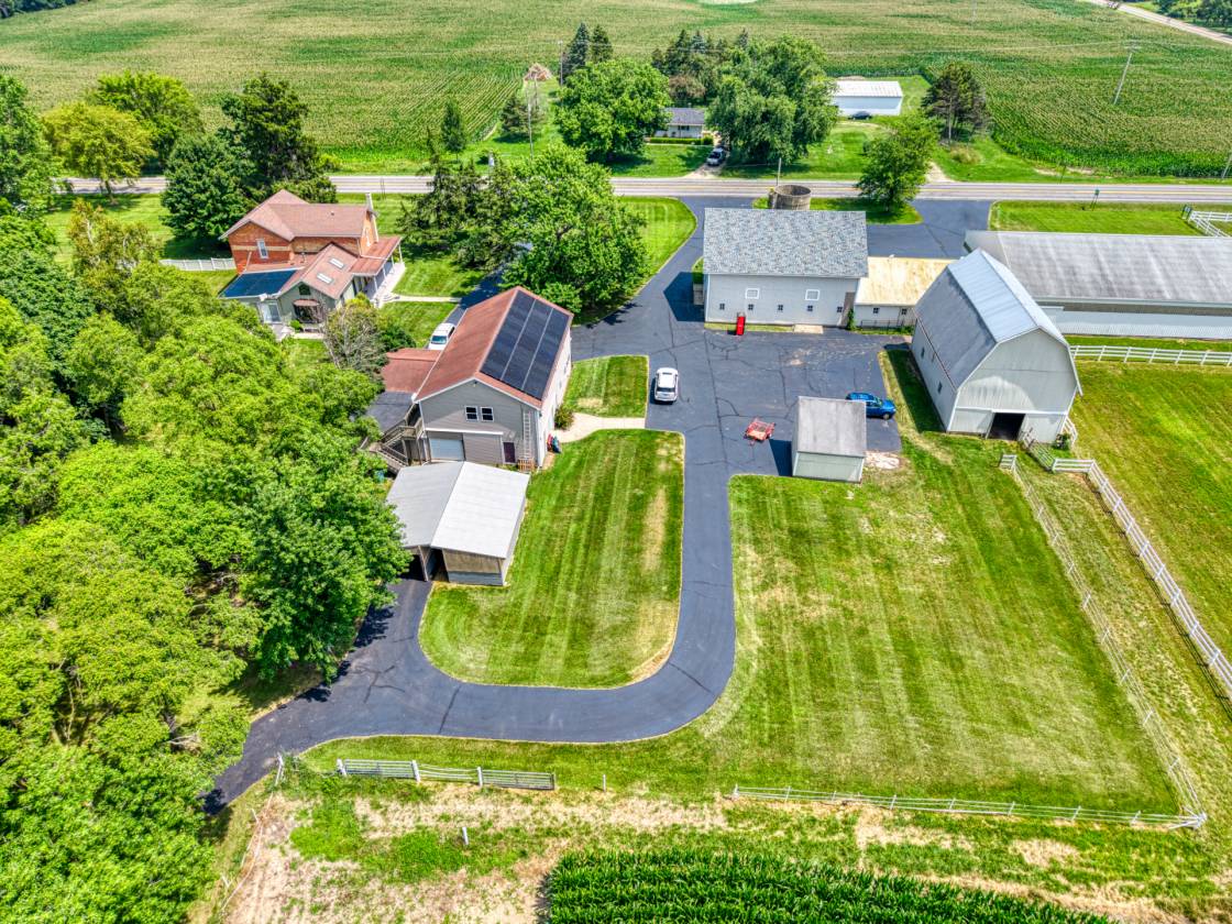 DUAL residence equine facility! - photo 5