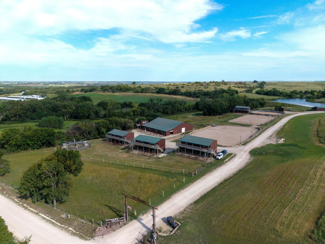Brush Creek Ranch - photo 6