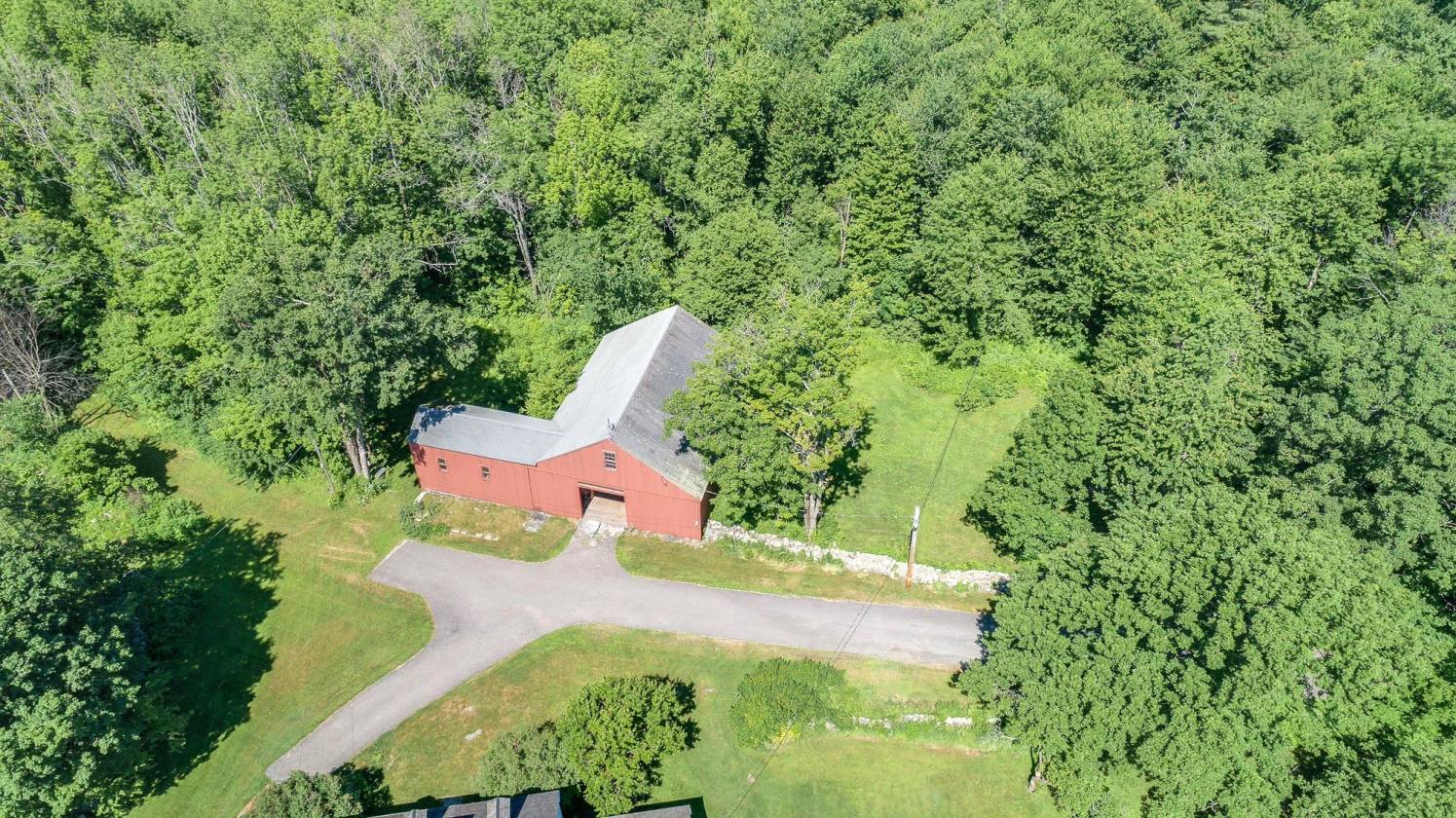 New England horse farm , barn and 20+ acres Princeton, Worcester