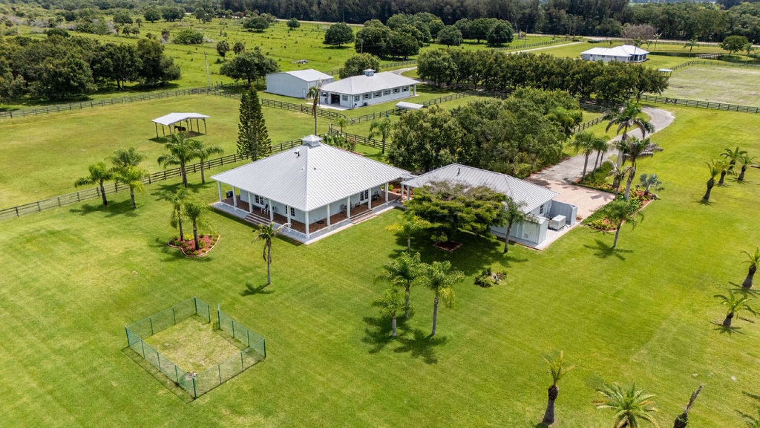 Gated 18.1± Acre Equestrian Estate - photo 30