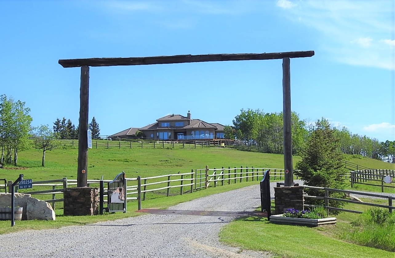 Horse Ranches For Sale in Hartell Foothills County, Foothills County Alberta