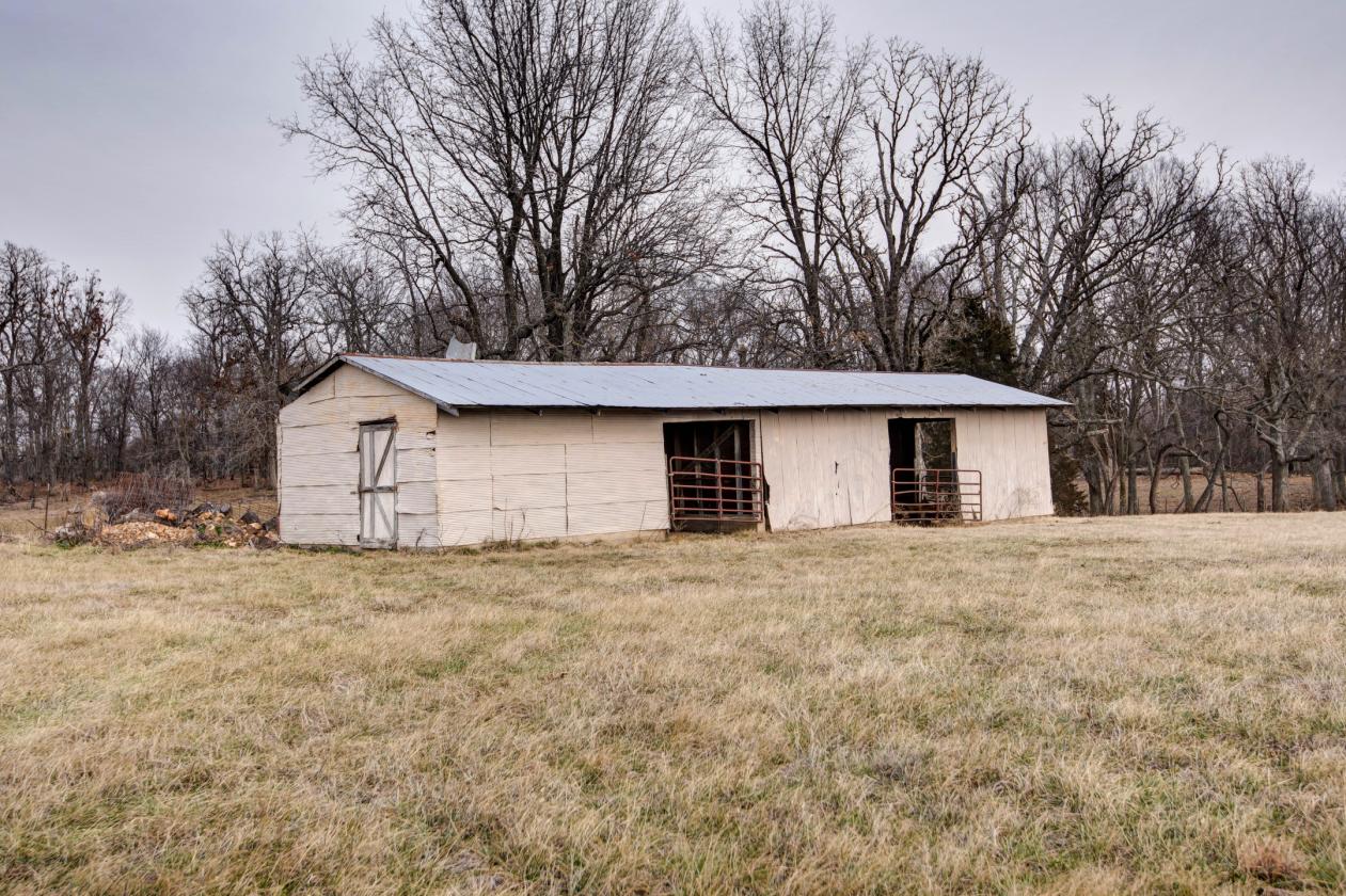 : CUSTOM HOBBY RANCH...SOLD....OF COURSE! - photo 7