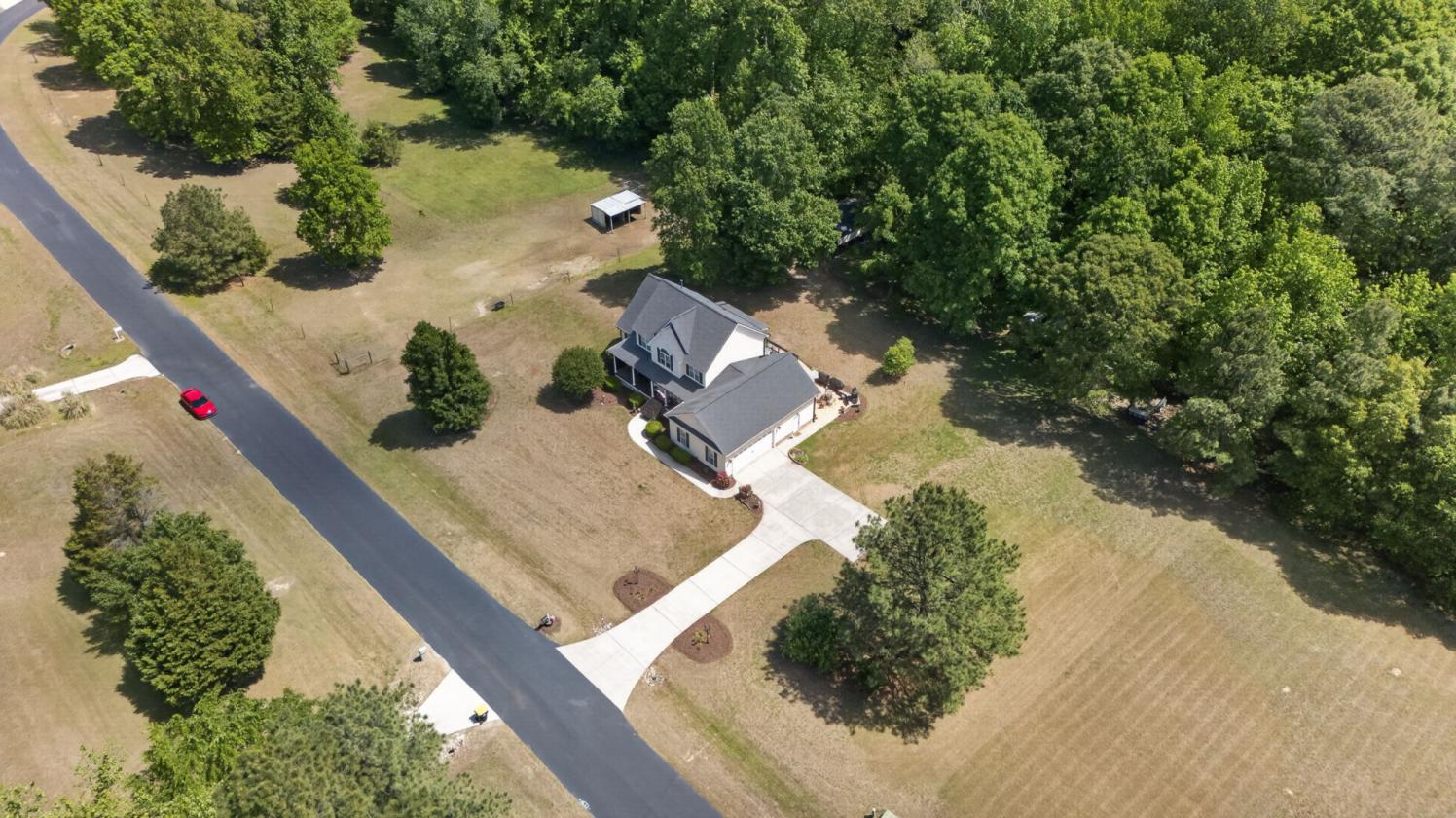 Custom Home on 3+ Horse-Ready Acres - photo 2