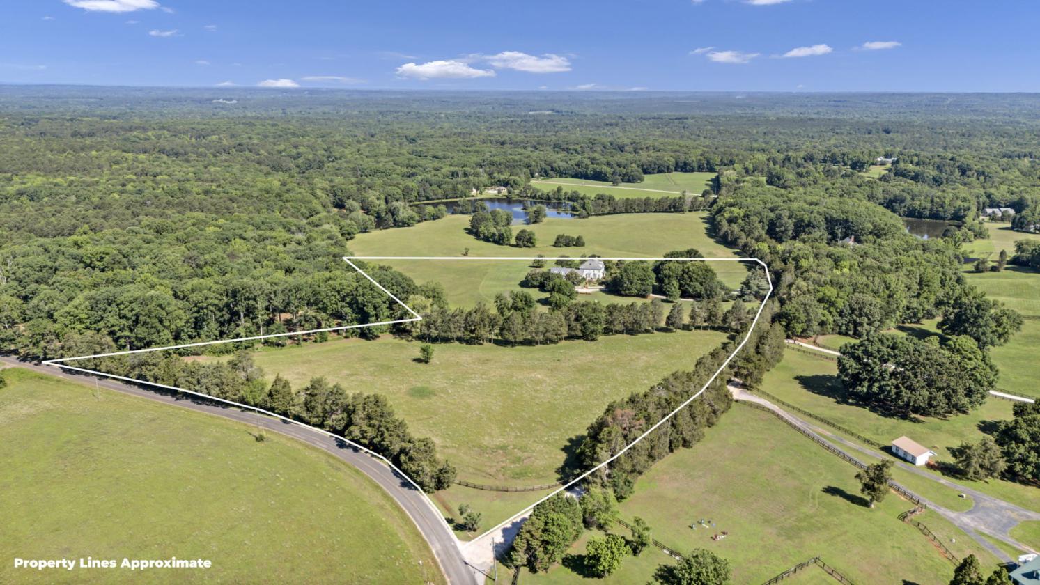 20+ acre estate with horse property potential - photo 29
