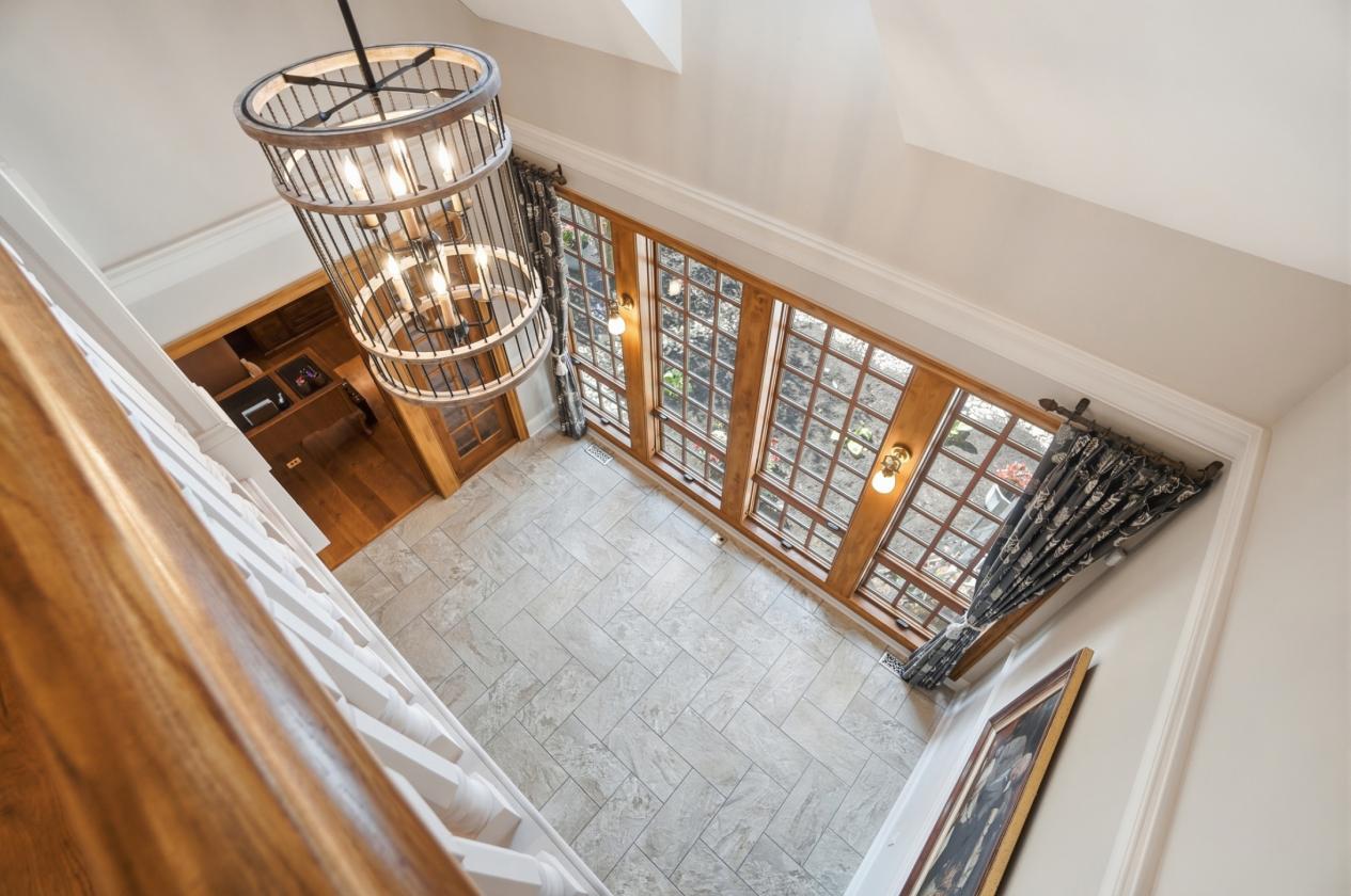 World-Class Estate in Need of Horses - photo 19