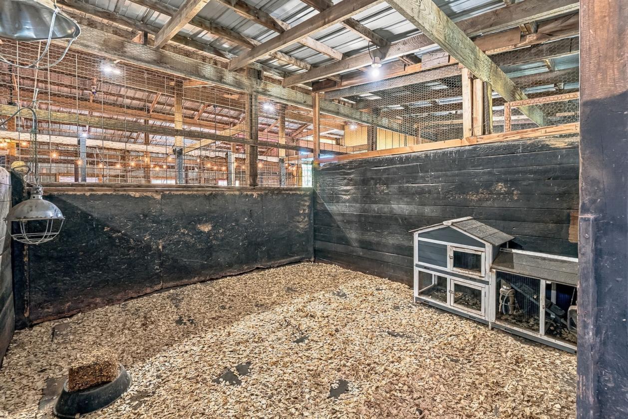 10-Acre Equestrian Estate in Prime Delaware County - photo 19