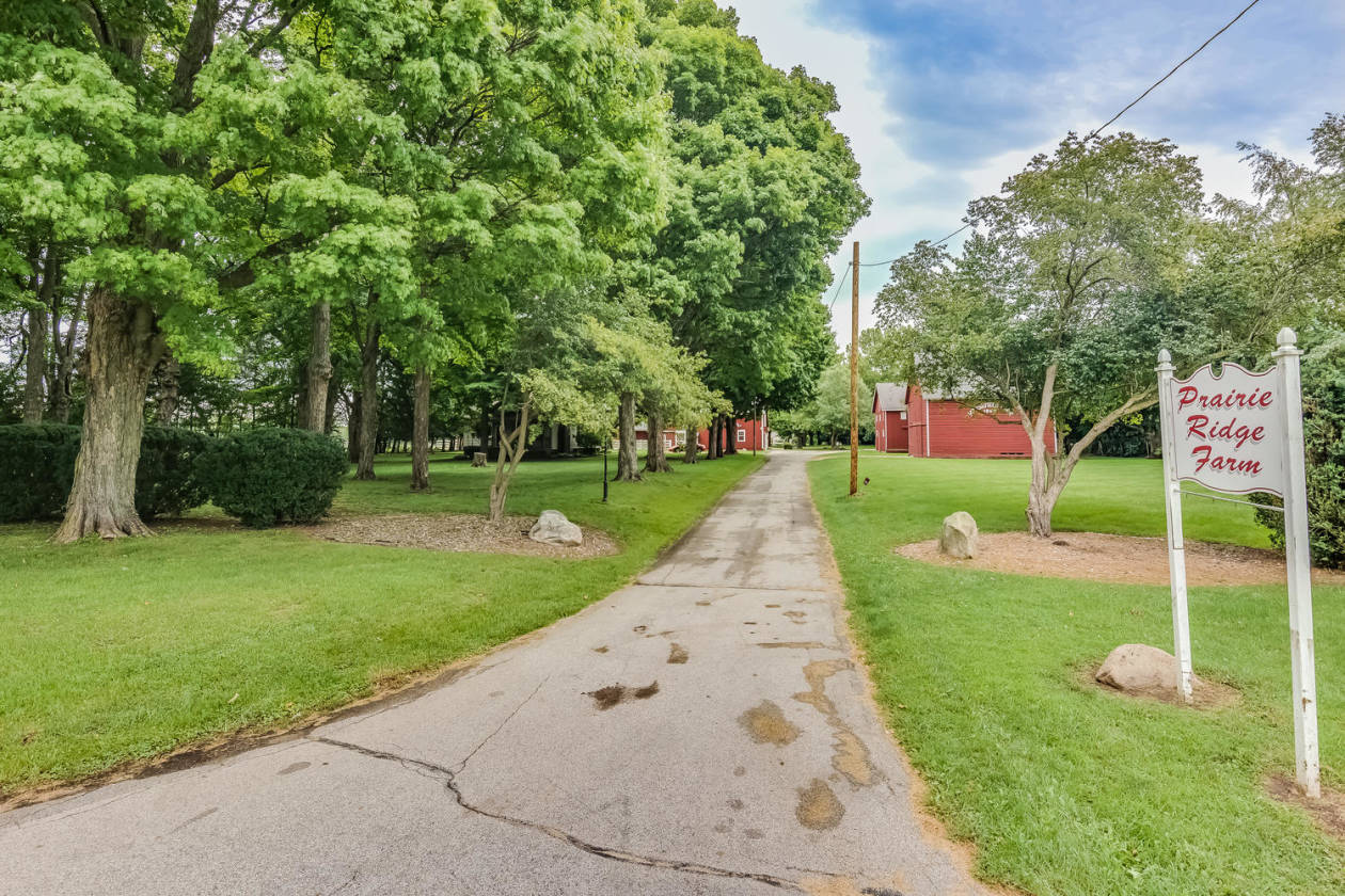 Historic Equestrian Farm La Porte, LaPorte County, Indiana Horse