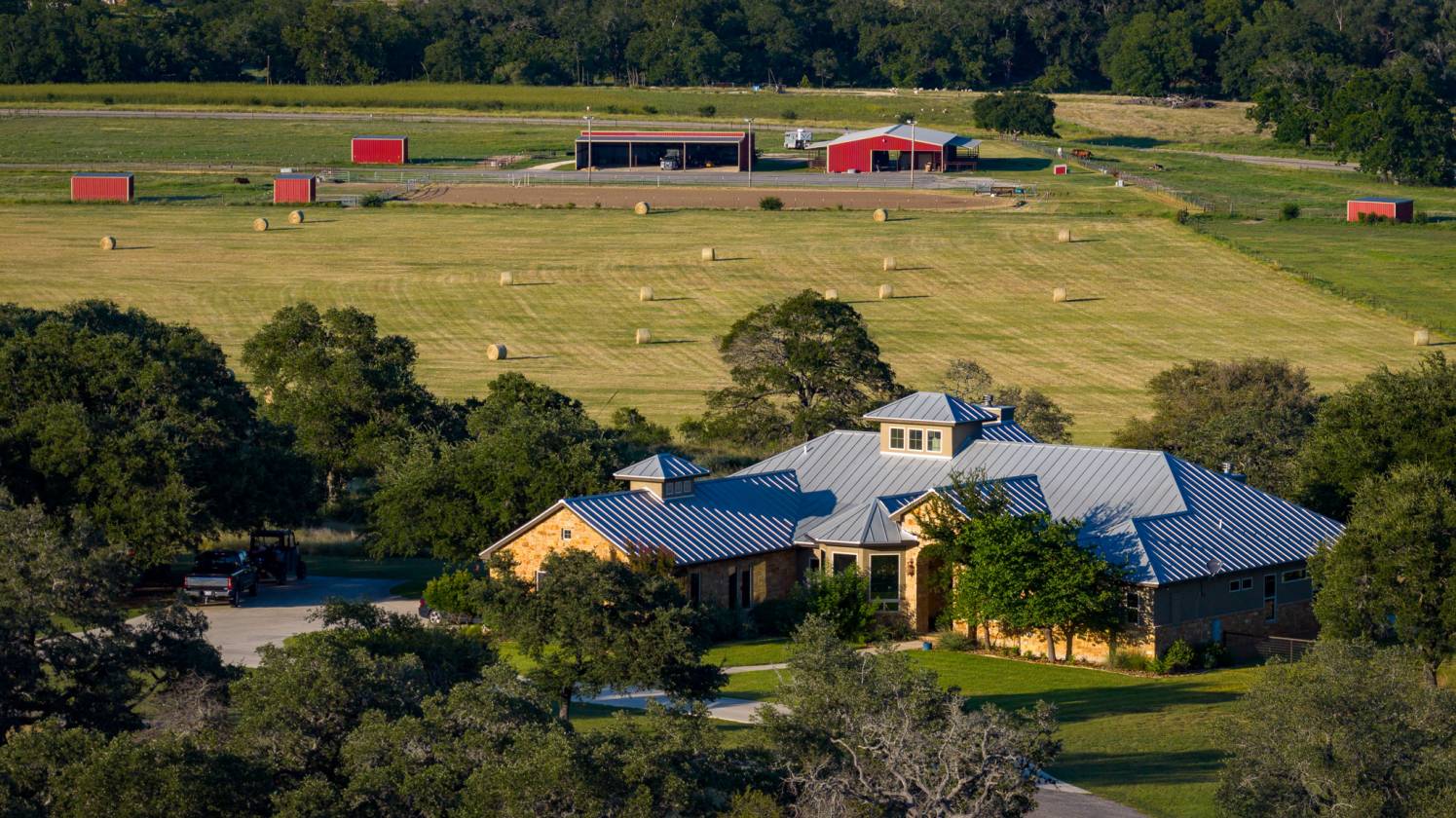 Horse Property for sale.