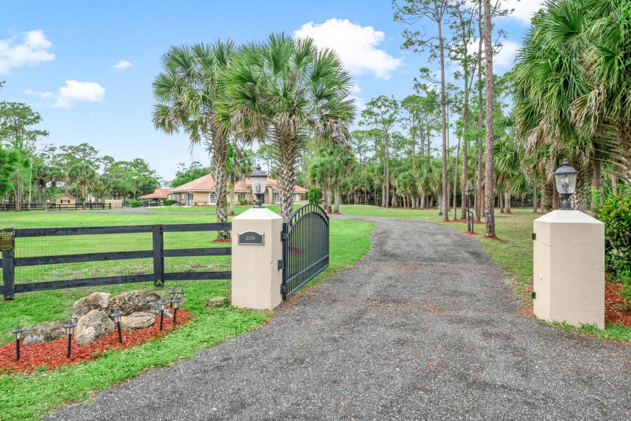 Serene 5 Acre Equestrian Estate - photo 1
