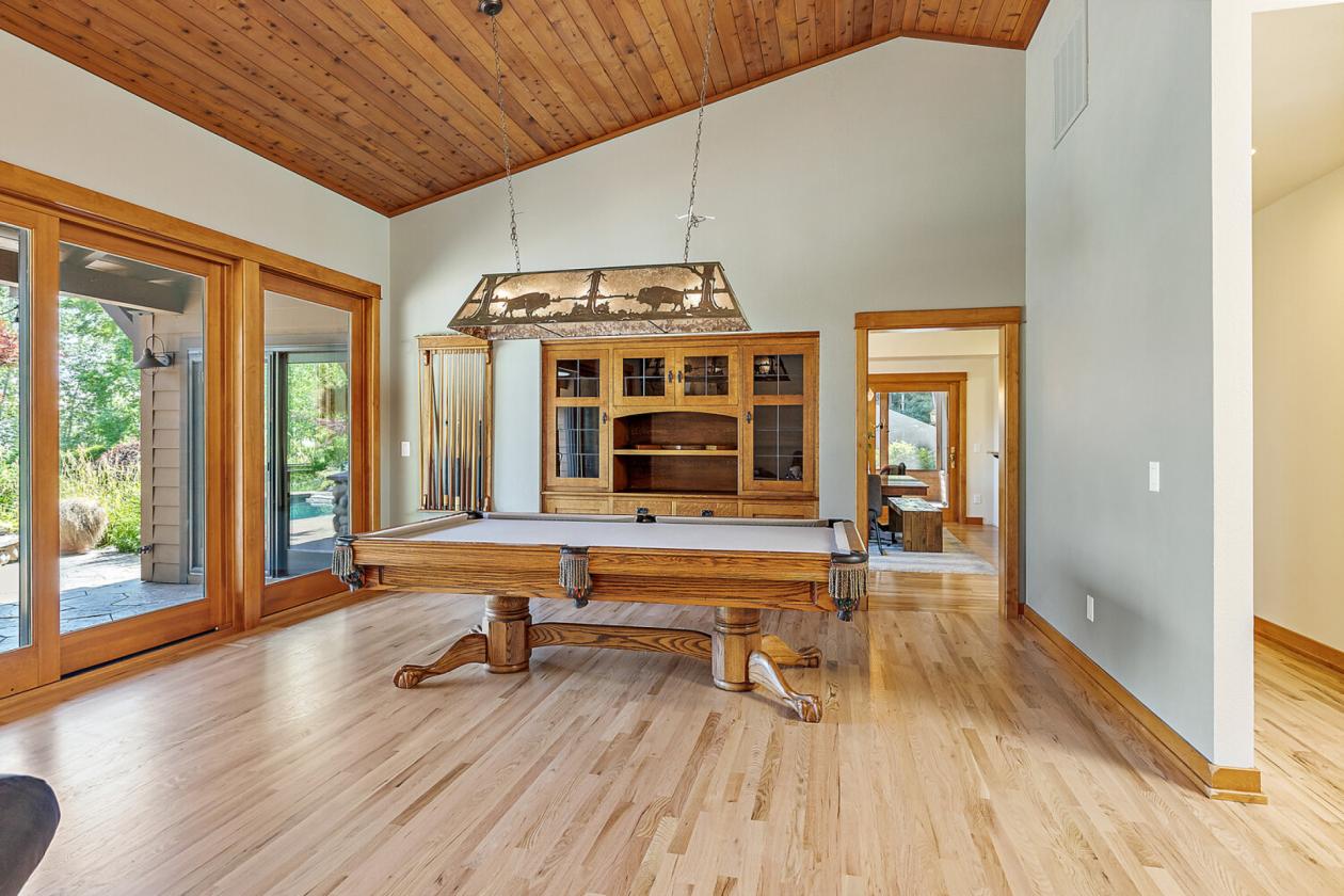 Premier Southern Oregon Equestrian Estate - photo 20