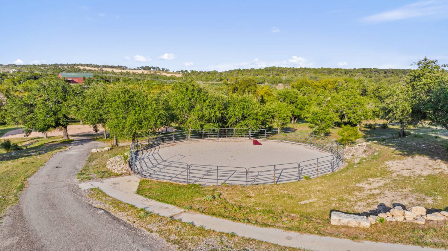 Luxury Texas Hill Country Equestrian Estate - photo 14