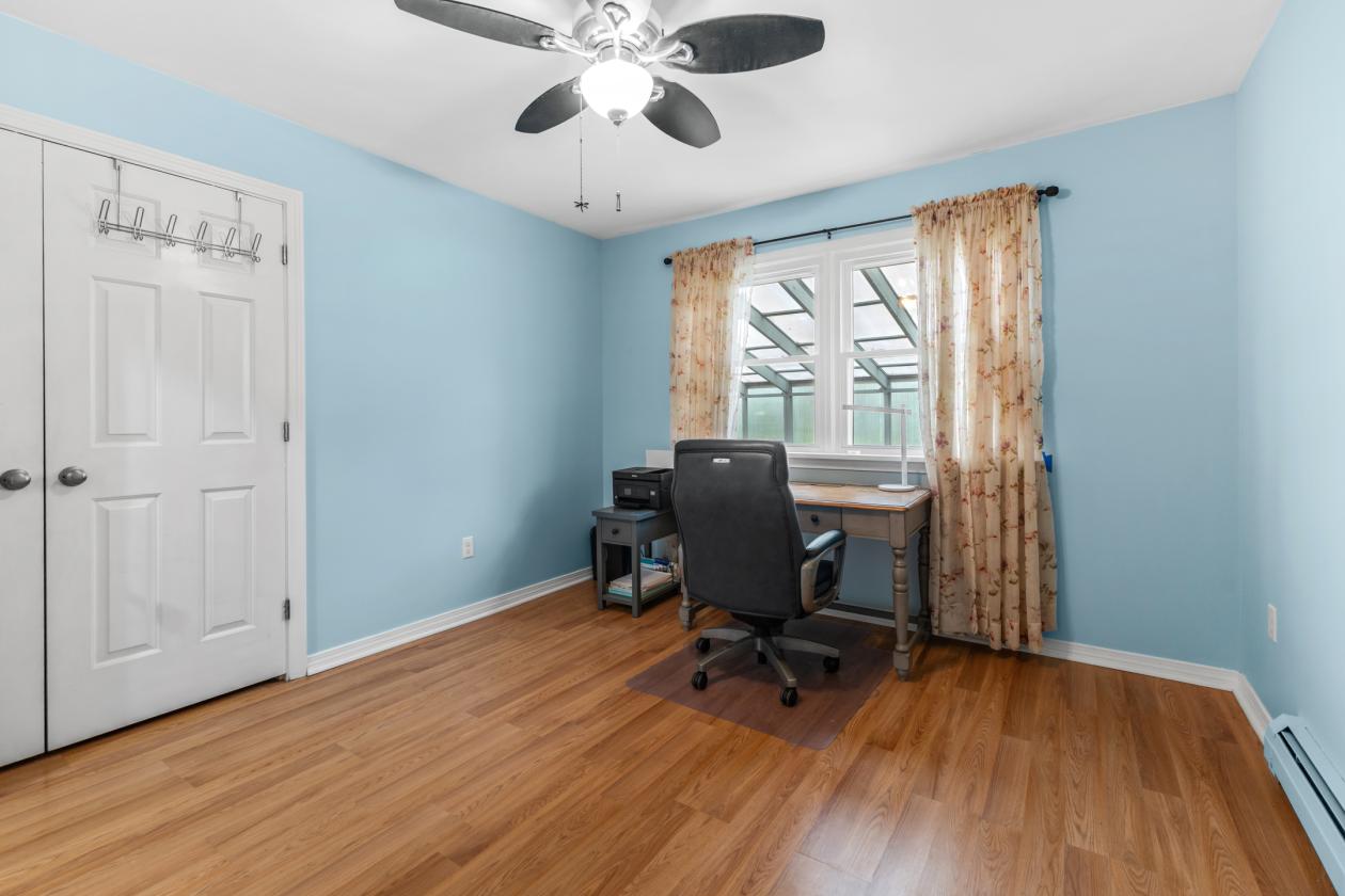 Lakefront Home with 2 stalls & a Tack Room - photo 21
