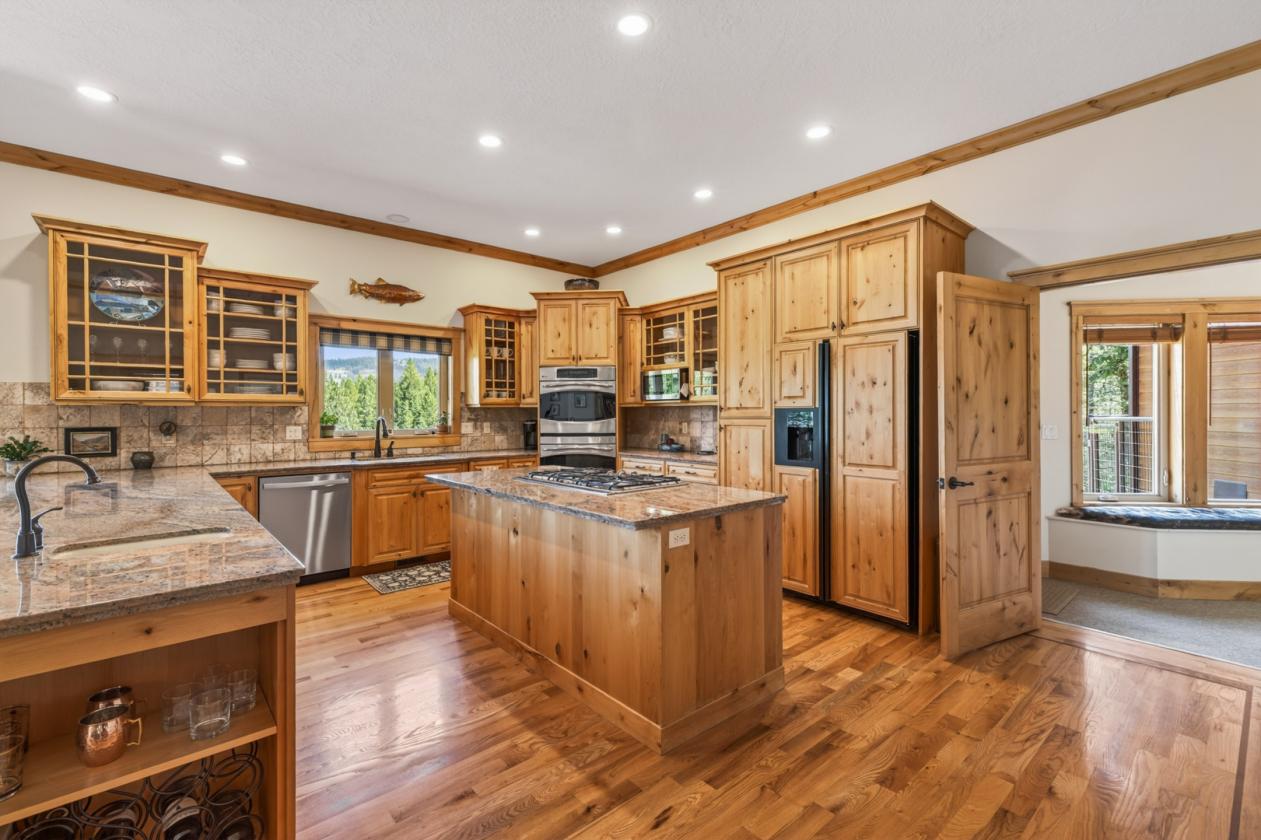 Luxury 25-acre Horse Property - photo 5