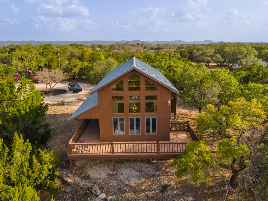 Luxury Equestrian Living on 29+ Acres with Views - photo 16