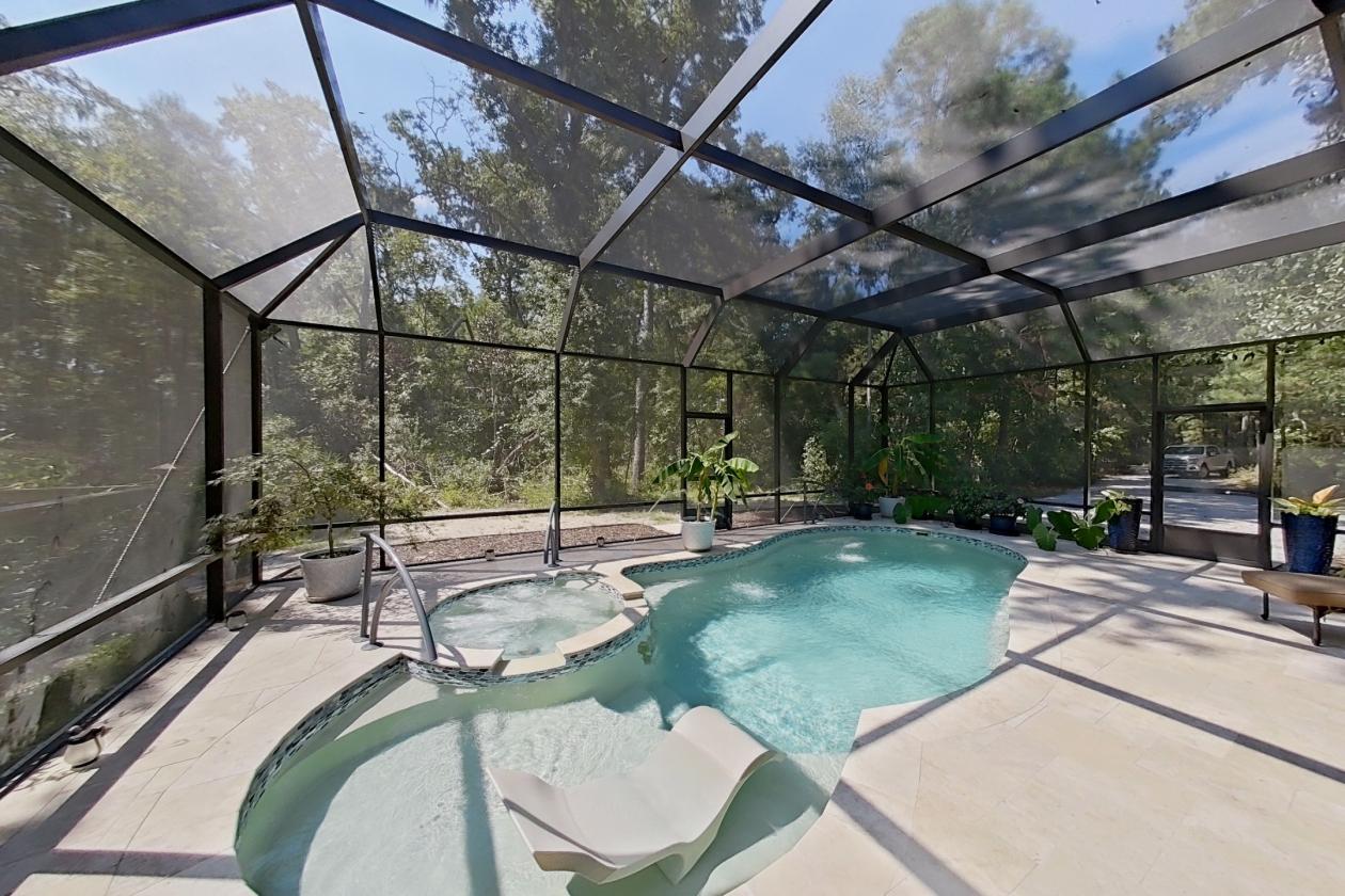 ONE-OF-A-KIND HOME IN EQUESTRIAN COMMUNITY - photo 20
