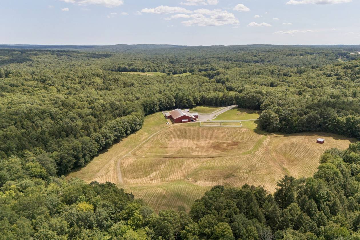 Horse Property for sale.