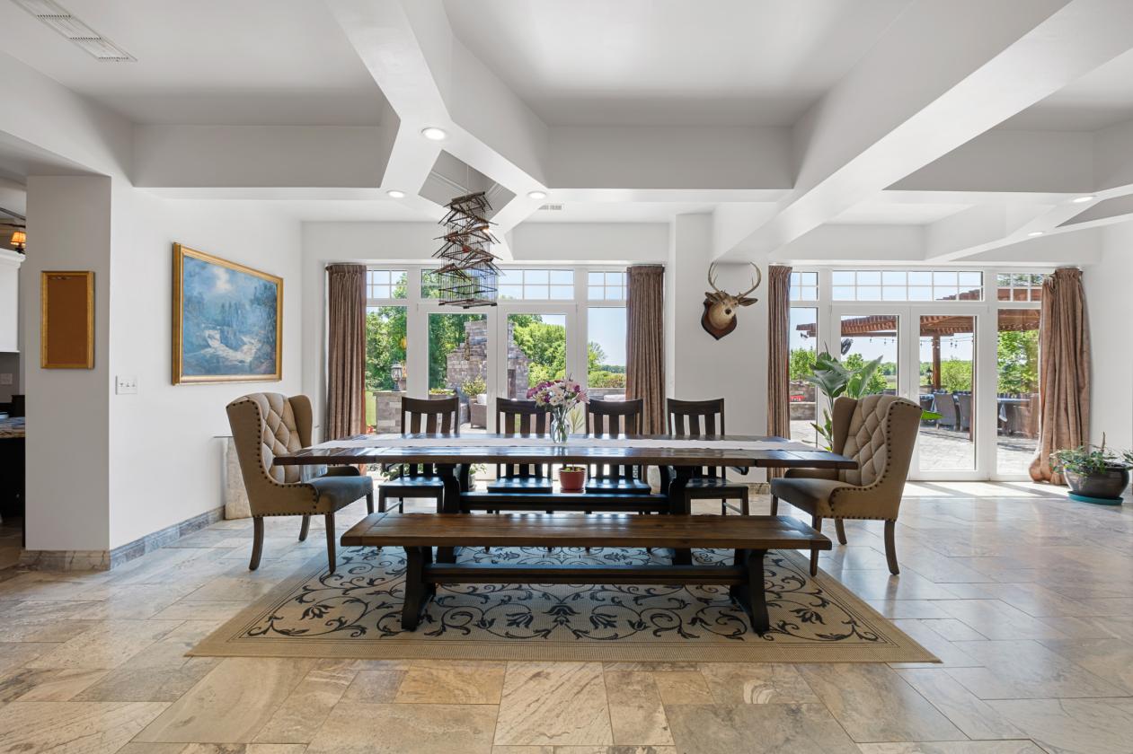 Barn Luxury Reimagined on 4.64 acres - photo 18