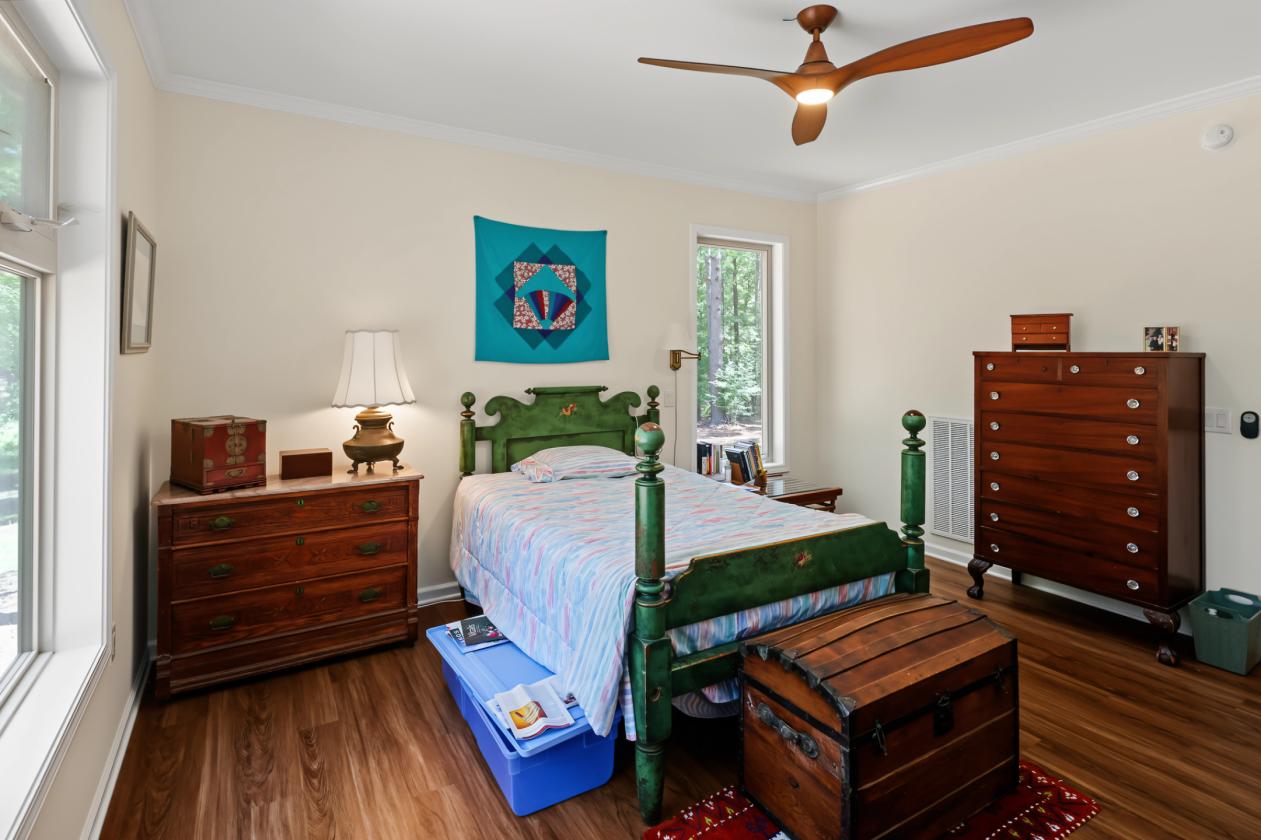 Spacious Home on 60 Acres - photo 21