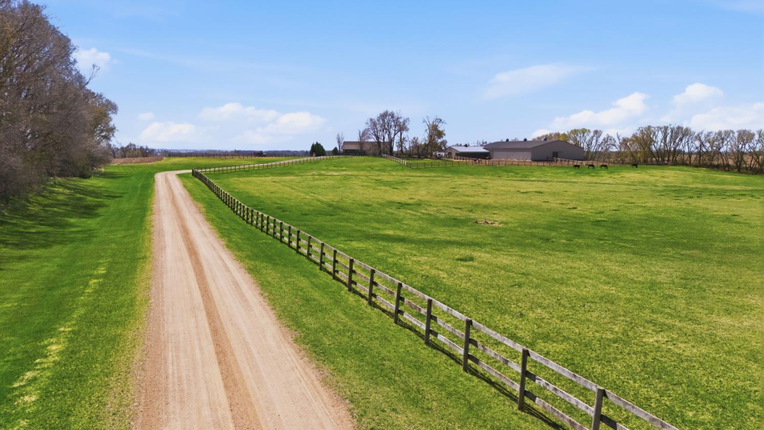 Serene Equestrian Property on over 17 acres! - photo 2
