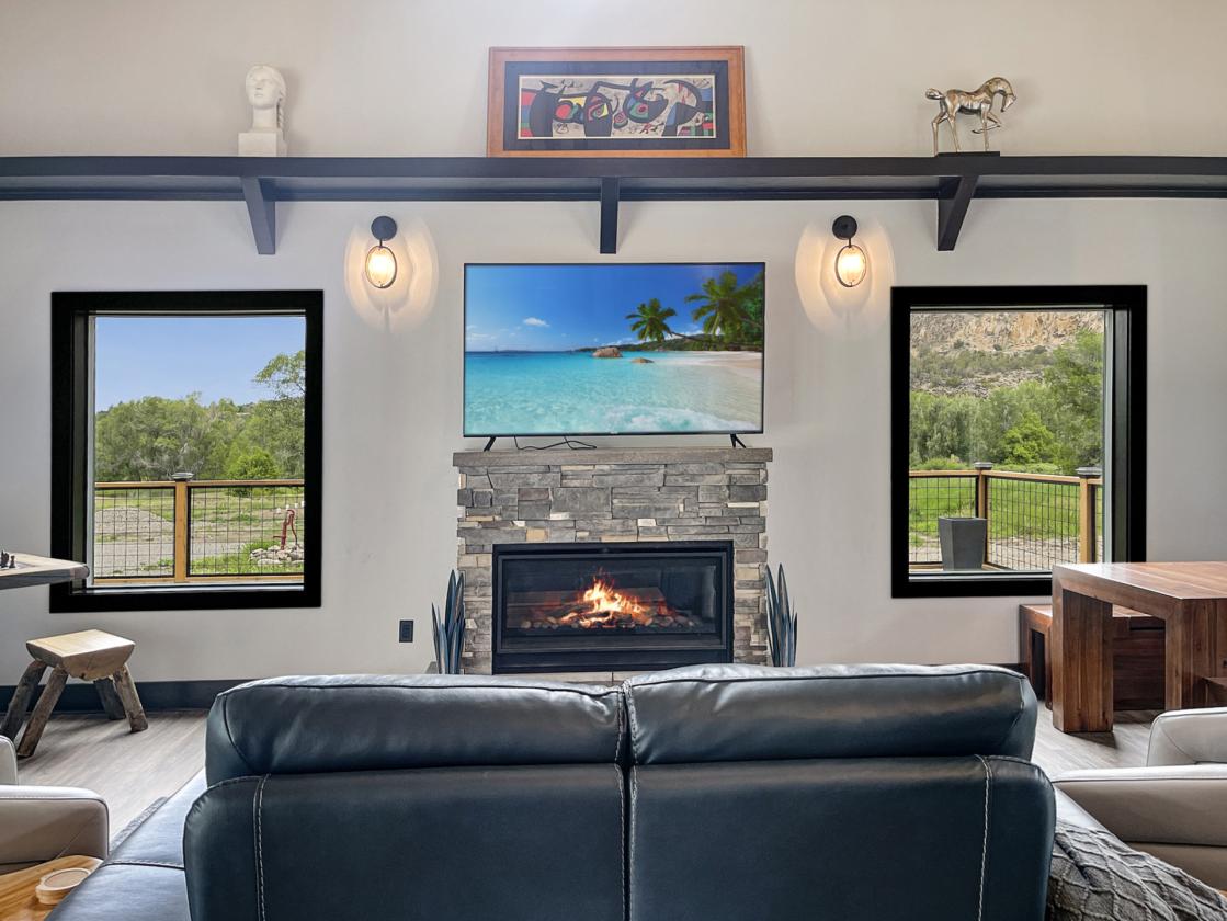 Show Stopper! 3 Home Luxury Horse Property - photo 23