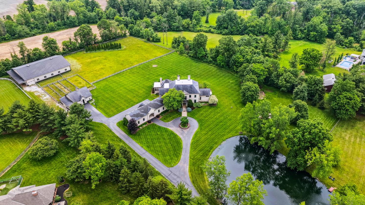 Horse Property for sale.