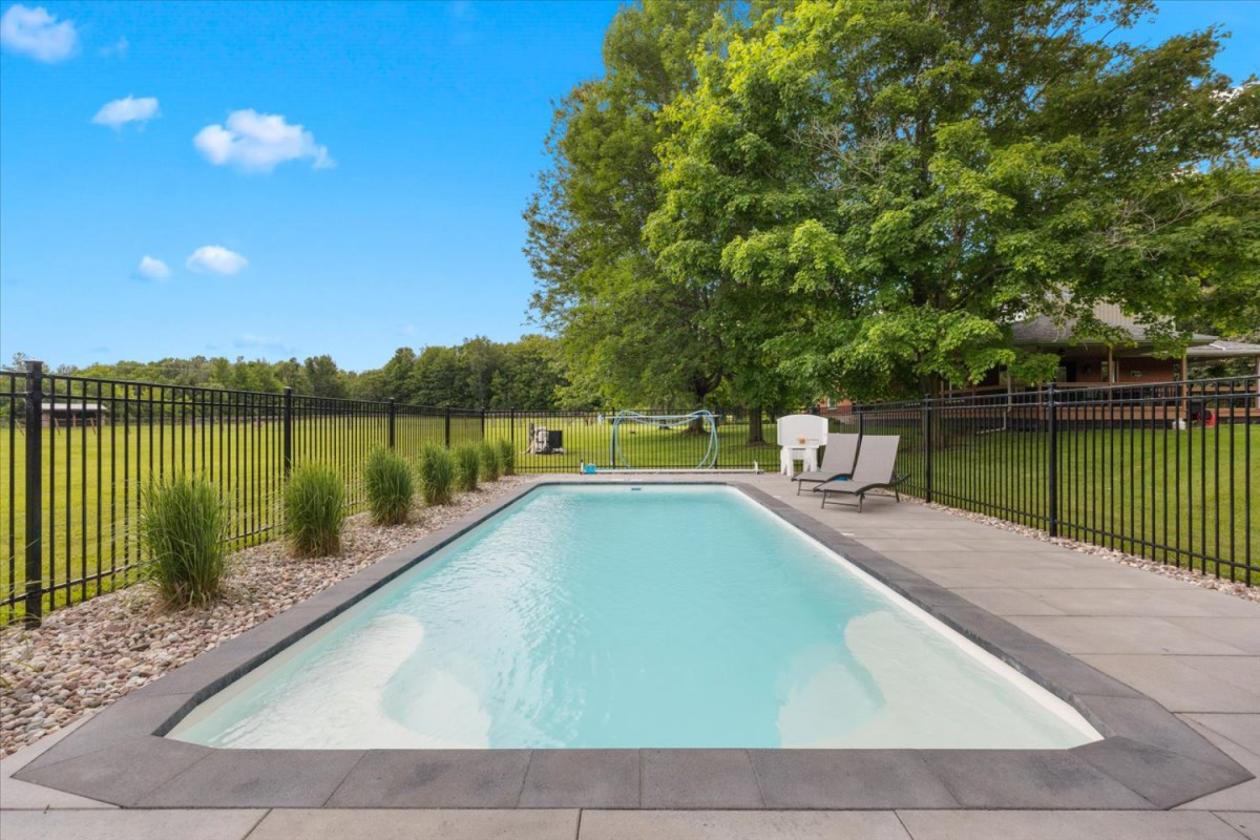 Turn Key 25.99 Acre Equestrian Property! - photo 22