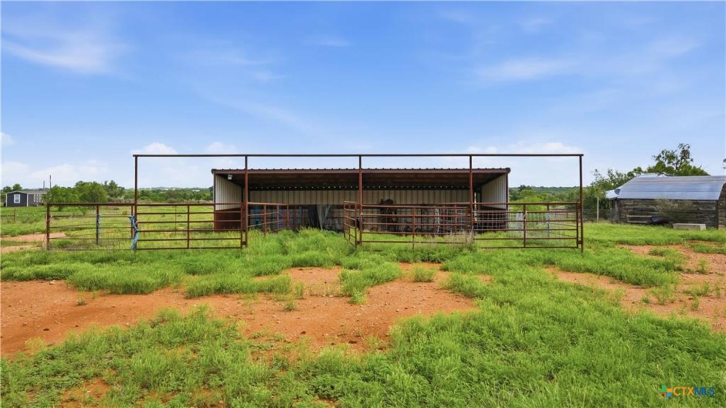 White Rock Ranch Home with 4 Stalls - photo 29
