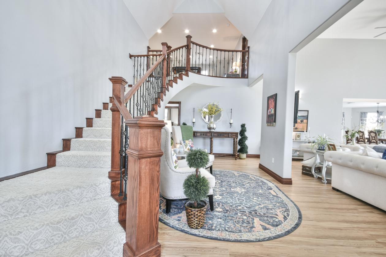 This unique property offers it all! - photo 3