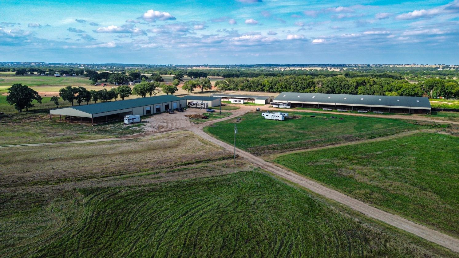 Income producing aquatread and covered arena - photo 21