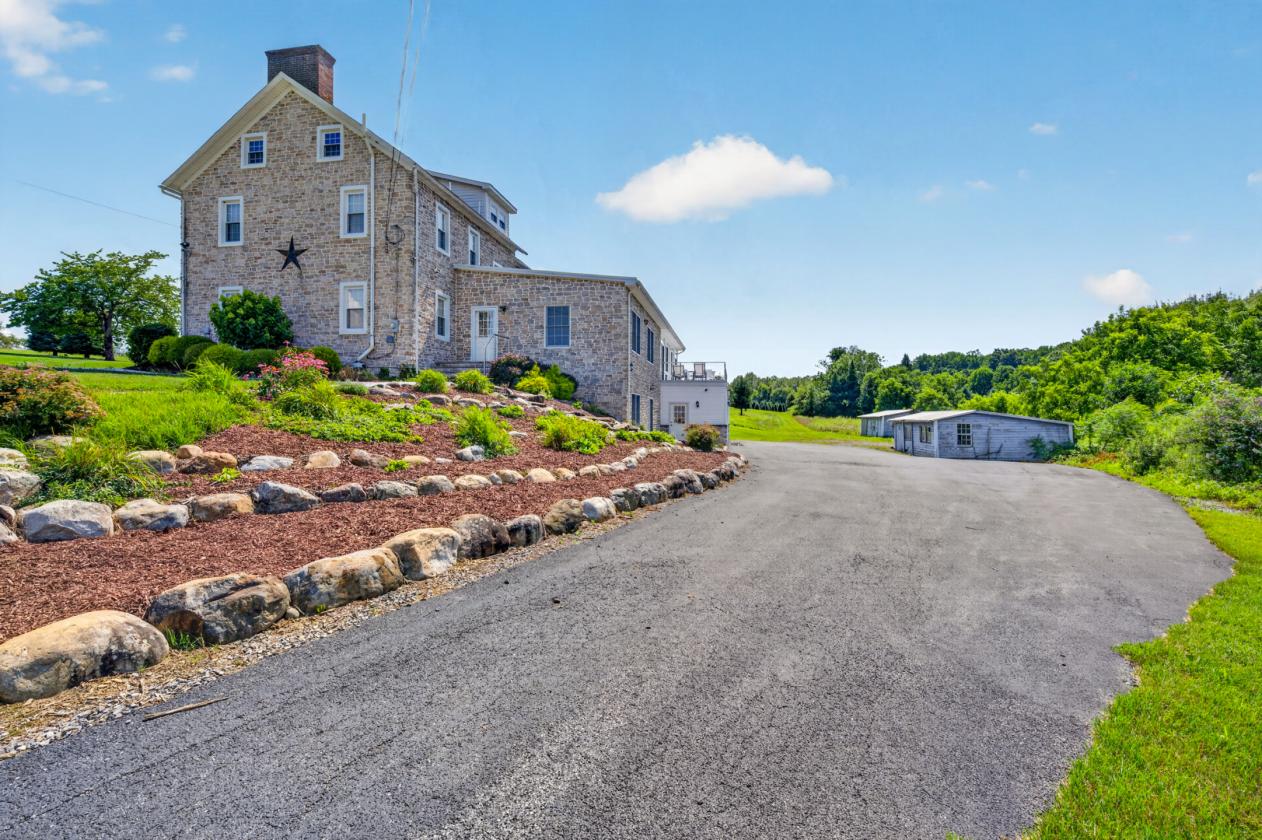 21-Acre Horse-Zoned Historic Farm Estate - photo 4