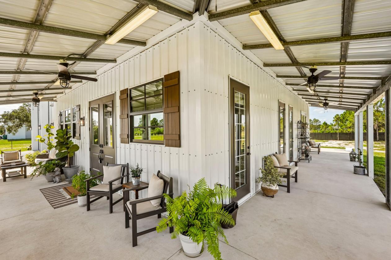 Custom Estate on 2.58 Fenced Acres - photo 6