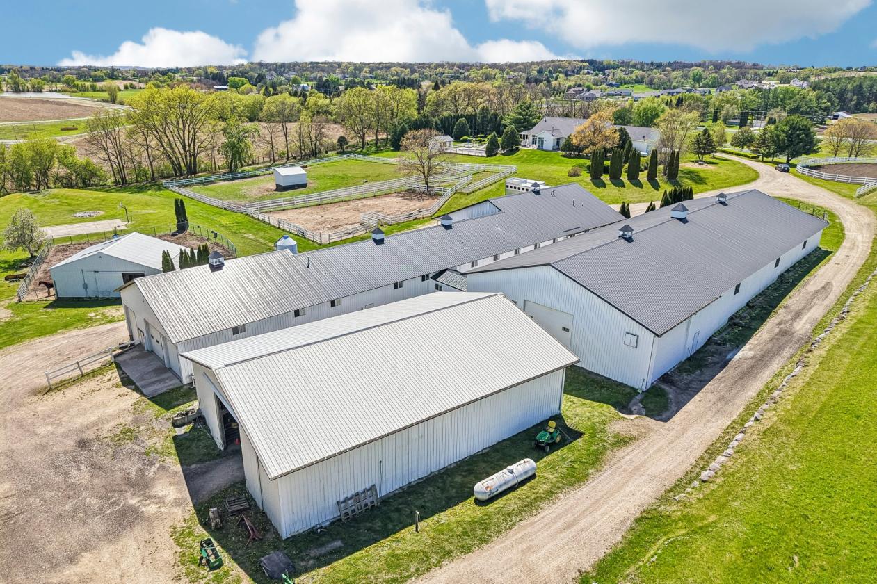 Executive Equestrian center - photo 17
