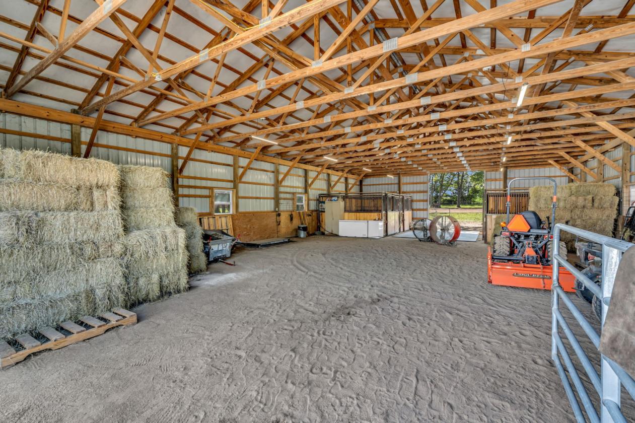 Horse Lover’s Paradise | 5+ Acres, Barn, Arena - photo 5