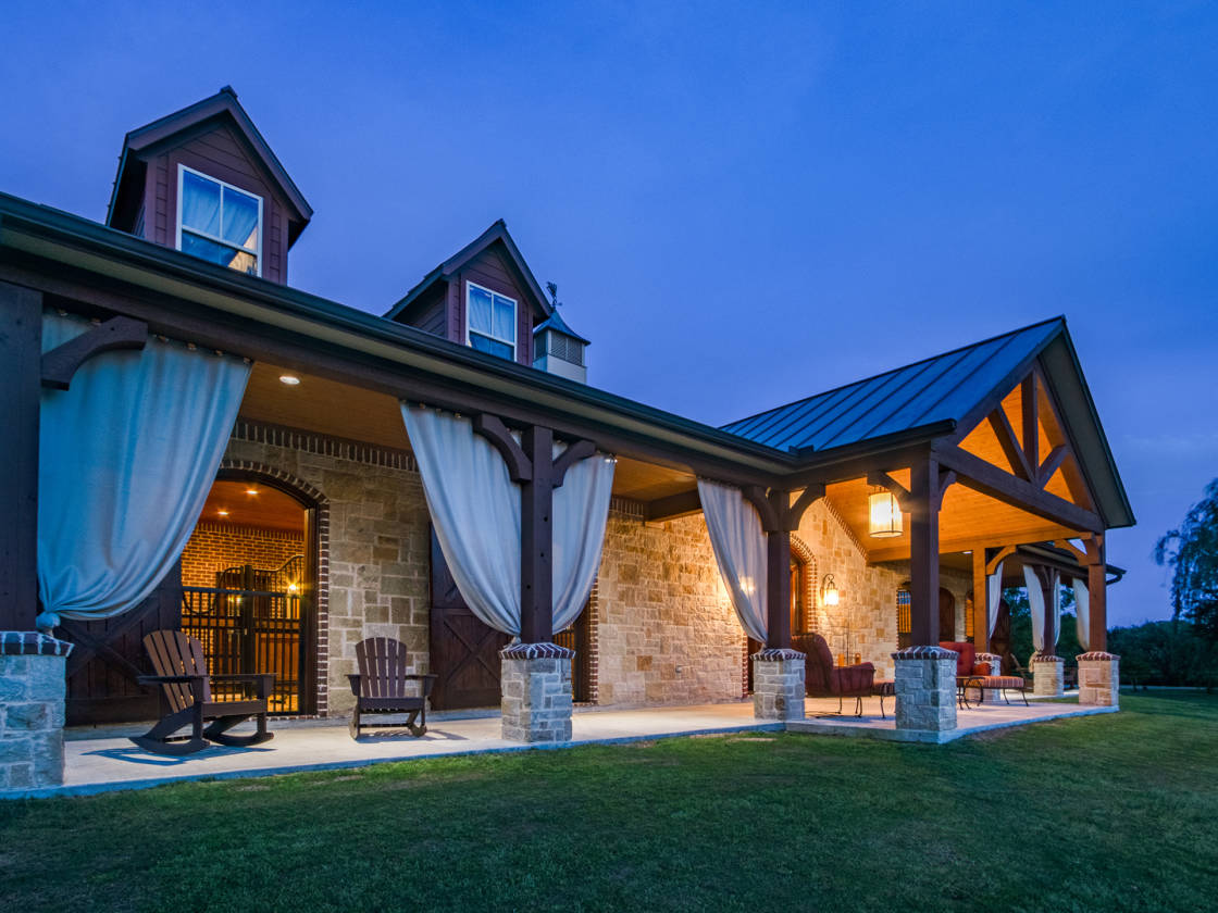 Luxury equestrian estate for sale with dressage arena and barn Heath