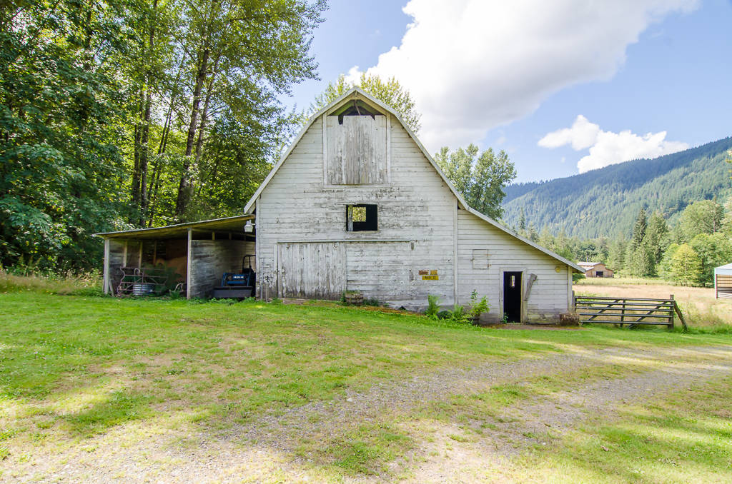 Deming, WA Private Equestrian Estate Deming, County, Washington Horse Properties