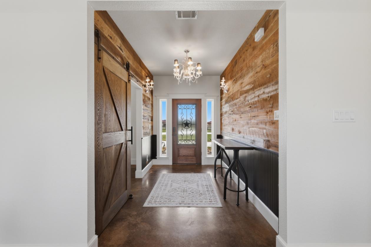 Private gated community complete with Ag-exemption - photo 6