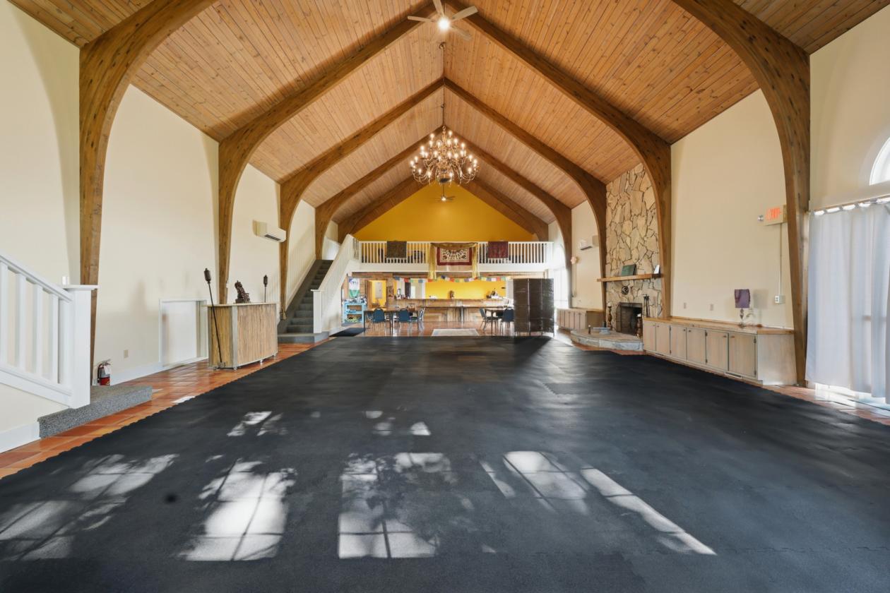 INCOME PRODUCING HORSE PROPERTY - photo 21