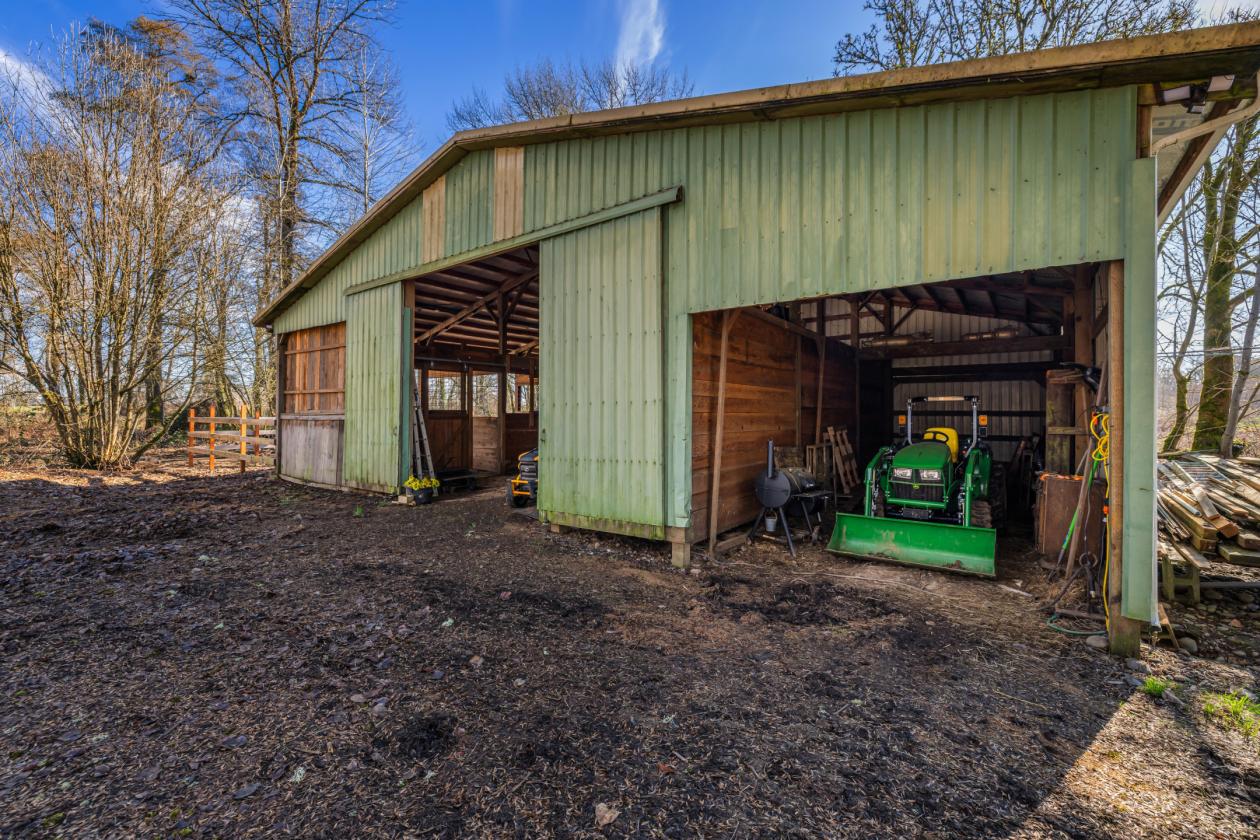 20 Acre Hobby Farm With Water Rights - photo 23