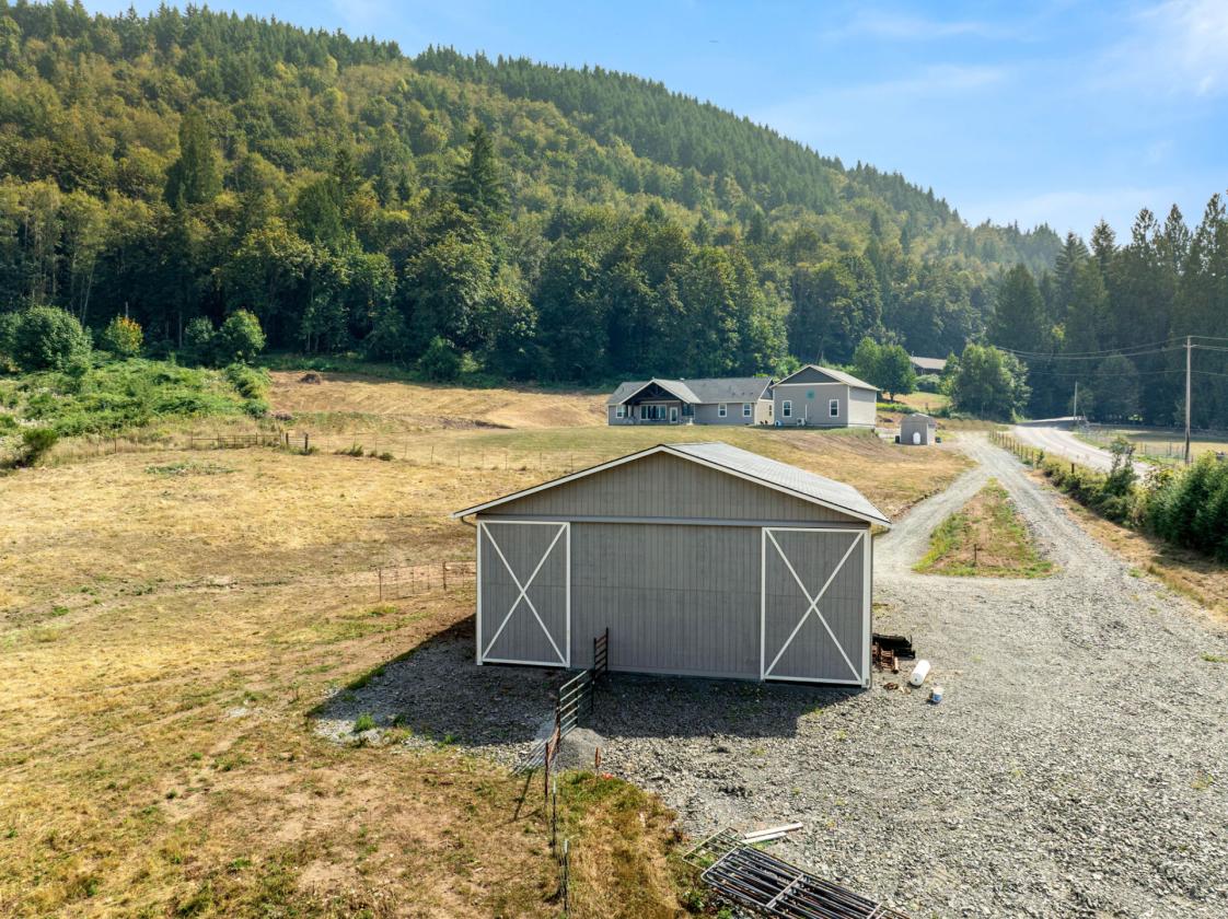 33.59 Acres with Barn, Shop & Mt. St. Helens Views - photo 18