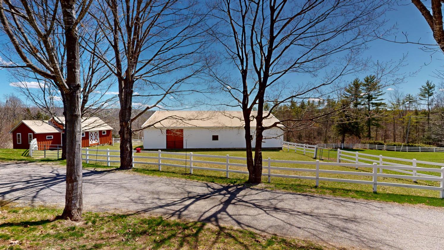 Set on 10+ picturesque acres - photo 17