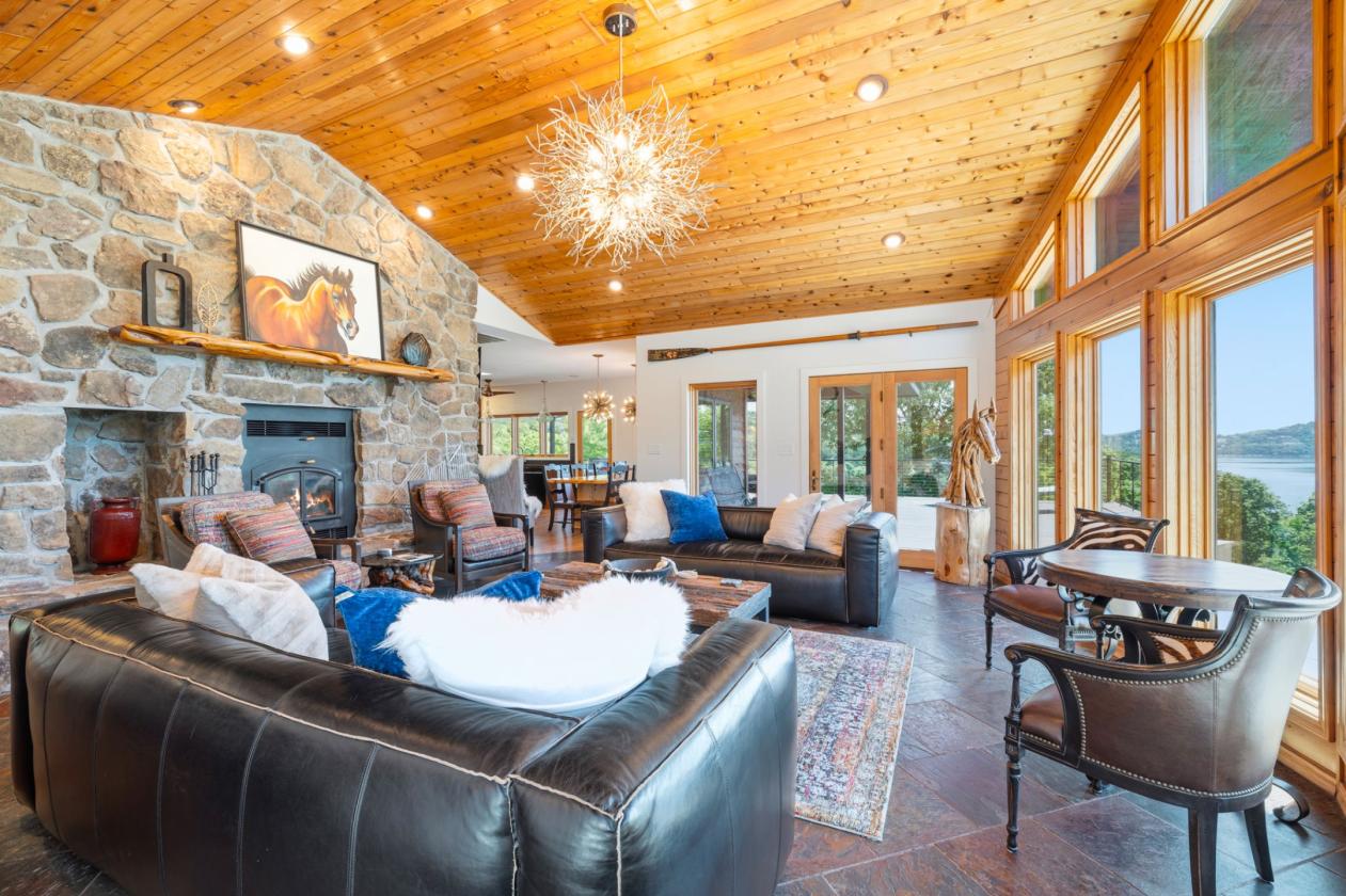 Remodeled Lakefront Horse Property with VIEWS! - photo 10