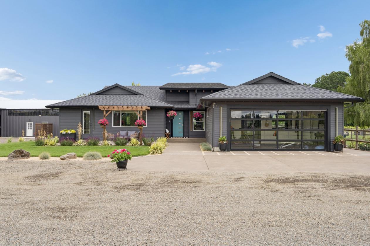 Modern Country Living Meets Equestrian Excellence - photo 8