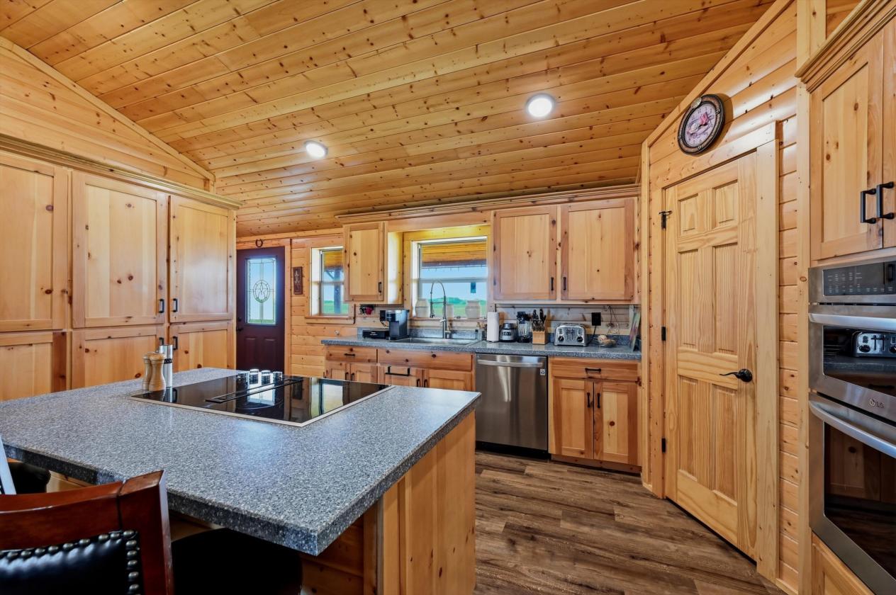Unique Ranch. Unique Owner. Move-In Ready - photo 20